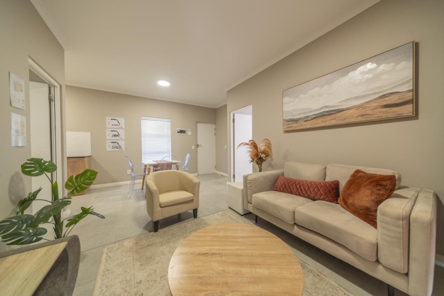 2 Bedroom Property for Sale in Bellair Western Cape